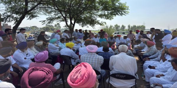 ਐਮ ਪੀ ਮਲਵਿੰਦਰ ਸਿੰਘ ਕੰਗ ਦੇ ਯਤਨਾਂ ਨਾਲ ਕਈ ਦਹਾਕਿਆਂ ਬਾਅਦ ਝੰਜੇੜੀ ਸਬ ਯਾਰਡ ਵਿੱਚ ਹੋਈ ਝੋਨੇ ਦੀ ਖਰੀਦ ਦੀ ਸ਼ੁਰੂਆਤ