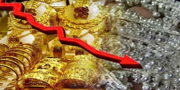 ਸਰਾਫਾ ਬਾਜ਼ਾਰ ’ਚ ਸੰਕੇਤਕ ਗਿਰਾਵਟ, ਸੋਨੇ ਅਤੇ ਚਾਂਦੀ ਦੀ ਘਟੀ ਕੀਮਤ