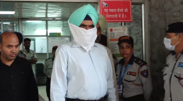 ਪੇਸ਼ੀ ਲਈ ਪਹੁੰਚੇ ਹਰਚਰਨ ਸਿੰਘ ਭੁੱਲਰ