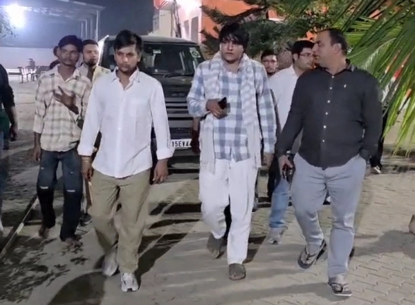 ਅਮਿਤ ਜਾਨੀ ਦੀ ਫੋਟੋ।