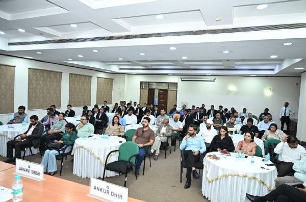 ਸੈਸ਼ਨ ’ਚ ਪਹੁੰਚੇ ਭਾਗੀਦਾਰ। ਸੈਸ਼ਨ ’ਚ ਪਹੁੰਚੇ ਭਾਗੀਦਾਰ।