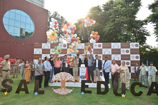 ਆਈ.ਵੀ. ਵਰਲਡ ਸਕੂਲ ਵਿਖੇ ਜਲੰਧਰ ਪ੍ਰੀਮੀਅਰ ਲੀਗ ਦੀ ਸ਼ਾਨਦਾਰ ਸ਼ੁਰੂਆਤ ਆਈ.ਵੀ. ਵਰਲਡ ਸਕੂਲ ਵਿਖੇ ਜਲੰਧਰ ਪ੍ਰੀਮੀਅਰ ਲੀਗ ਦੀ ਸ਼ਾਨਦਾਰ ਸ਼ੁਰੂਆਤ