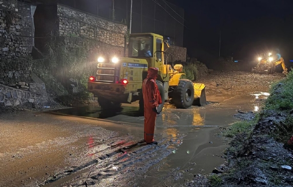 ਹਾਈਵੇਅ ਬੰਦ ਹਾਈਵੇਅ ਬੰਦ