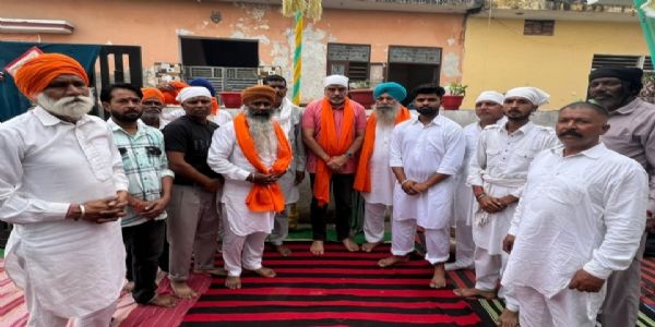 ਮਹਾਰਿਸ਼ੀ ਵਾਲਮੀਕਿ ਨੇ ਮਨੁੱਖਤਾ, ਅਹਿੰਸਾ ਅਤੇ ਸਮਾਨਤਾ ਦਾ ਸੰਦੇਸ਼ ਦੇ ਕੇ ਲੋਕਾਂ ਨੂੰ ਏਕਤਾ ਦੇ ਸੂਤਰ ’ਚ ਬੰਨ੍ਹਣ ਦਾ ਕੰਮ ਕੀਤਾ: ਸ਼ਰਮਾ
