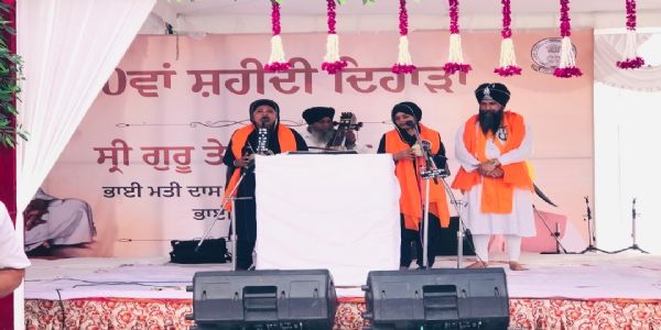 ਜ਼ਿਲ੍ਹਾ ਪ੍ਰਸਾਸ਼ਨ ਵੱਲੋਂ ਗੁਰਦੁਆਰਾ ਸ਼੍ਰੀ ਅਕਾਲਗੜ੍ਹ ਸਾਹਿਬ, ਘੜੂੰਆਂ ਵਿਖੇ ਸ਼ਹੀਦੀ ਦਿਹਾੜੇ ਨੂੰ ਸਮਰਪਿਤ ਕੀਰਤਨ ਦਰਬਾਰ ਕਰਵਾਇਆ