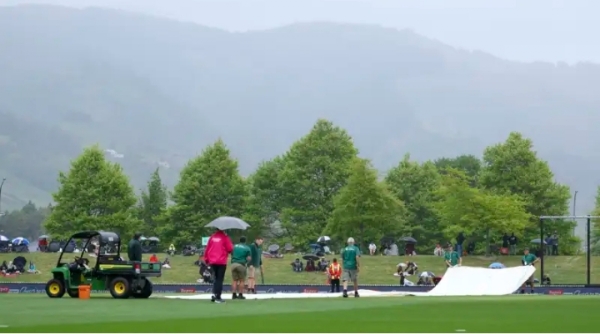 ਮੀਂਹ ਕਾਰਨ ਚੌਥਾ ਟੀ-20 ਮੈਚ ਰੱਦ ਹੋ ਗਿਆ। ਮੀਂਹ ਕਾਰਨ ਚੌਥਾ ਟੀ-20 ਮੈਚ ਰੱਦ ਹੋ ਗਿਆ।