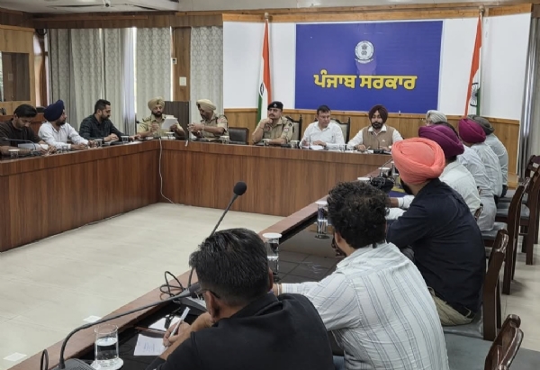 ਡੀ. ਸੀ. ਅਤੇ ਐਸ. ਐਸ. ਪੀ. ਲਾਈਟ ਐਂਡ ਸਾਊਂਡ ਸ਼ੋਅ ਦੀਆਂ ਤਿਆਰੀਆਂ ਦਾ ਜਾਇਜ਼ਾ ਲੈਂਦੇ ਹੋਏ।