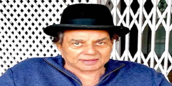 ਅਦਾਕਾਰ ਧਰਮਿੰਦਰ ਦਾ 89 ਸਾਲ ਦੀ ਉਮਰ ਵਿੱਚ ਦੇਹਾਂਤ, ਫਿਲਮ ਇੰਡਸਟਰੀ ਸਦਮੇ ’ਚ