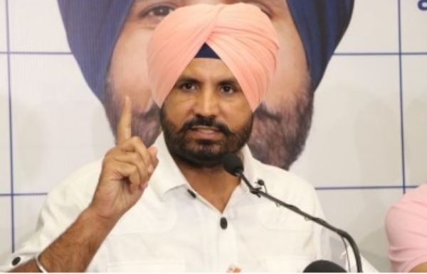 ਪੰਜਾਬ ਕਾਂਗਰਸ ਪ੍ਰਧਾਨ ਅਮਰਿੰਦਰ ਸਿੰਘ ਰਾਜਾ ਵੜਿੰਗ