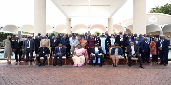 ਭਾਰਤ-ਬੋਤਸਵਾਨਾ ਨਿਆਂਪੂਰਨ ਅਤੇ ਟਿਕਾਊ ਵਿਸ਼ਵ ਵਿਵਸਥਾ ਦਾ ਨਿਰਮਾਣ ਕਰ ਸਕਦੇ ਹਨ: ਰਾਸ਼ਟਰਪਤੀ ਮੁਰਮੂ