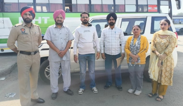 ਬਾਲ ਭਿੱਖਿਆ ਦੀ ਰੋਕਥਾਮ ਲਈ ਕੀਤੀ ਚੈਕਿੰਗ ਦੌਰਾਨ ਵਿਭਾਗ ਦੀ ਟੀਮ।