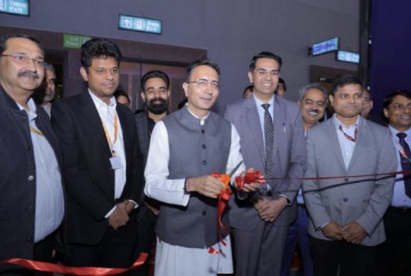 ਕੇਂਦਰੀ ਰਾਜ ਮੰਤਰੀ ਜਿਤਿਨ ਪ੍ਰਸਾਦ ਨੇ ਆਈਆਈਟੀਐਫ ਵਿਖੇ ਇਲੈਕਟ੍ਰਾਨਿਕਸ ਅਤੇ ਸੂਚਨਾ ਤਕਨਾਲੋਜੀ ਮੰਤਰਾਲੇ ਦੇ ਮੰਡਪ ਦਾ ਉਦਘਾਟਨ ਕੀਤਾ ਕੇਂਦਰੀ ਰਾਜ ਮੰਤਰੀ ਜਿਤਿਨ ਪ੍ਰਸਾਦ ਨੇ ਆਈਆਈਟੀਐਫ ਵਿਖੇ ਇਲੈਕਟ੍ਰਾਨਿਕਸ ਅਤੇ ਸੂਚਨਾ ਤਕਨਾਲੋਜੀ ਮੰਤਰਾਲੇ ਦੇ ਮੰਡਪ ਦਾ ਉਦਘਾਟਨ ਕੀਤਾ