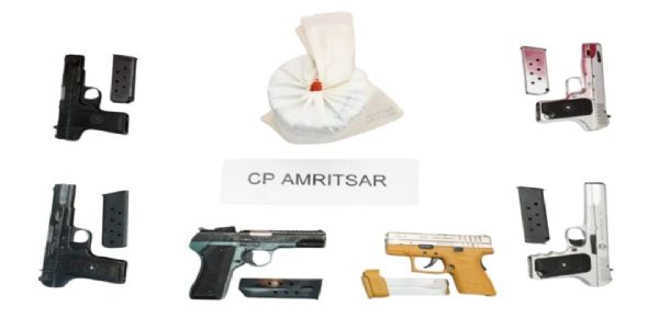 ਅੰਮ੍ਰਿਤਸਰ ਵਿੱਚ 6 ਪਿਸਤੌਲਾਂ, 1 ਕਿਲੋ ਹੈਰੋਇਨ ਸਮੇਤ ਪੰਜ ਗ੍ਰਿਫ਼ਤਾਰ
