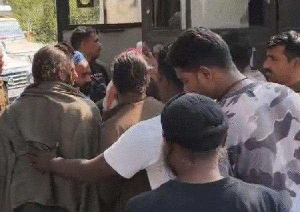 ਕਾਬੂ ਕੀਤੇ ਗਏ ਮੁਲਜ਼ਮ ਕਾਬੂ ਕੀਤੇ ਗਏ ਮੁਲਜ਼ਮ