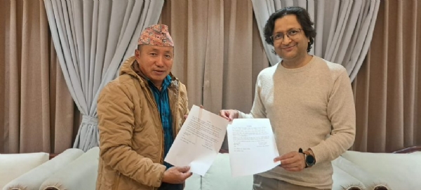 ਸਰਕਾਰ ਨੇ ਦੁਰਗਾ ਪ੍ਰਸਾਈ ਦੀ ਮੁਹਿੰਮ ਨਾਲ ਇੱਕ ਸਮਝੌਤਾ ਕੀਤਾ। ਸਰਕਾਰ ਨੇ ਦੁਰਗਾ ਪ੍ਰਸਾਈ ਦੀ ਮੁਹਿੰਮ ਨਾਲ ਇੱਕ ਸਮਝੌਤਾ ਕੀਤਾ।