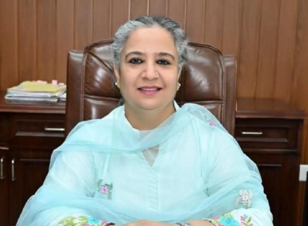 ਜਿਲਾ ਮੈਜਿਸਟ੍ਰੇਟ ਫਰੀਦਕੋਟ ਮੈਡਮ ਪੂਨਮਦੀਪ ਕੌਰ ਜਿਲਾ ਮੈਜਿਸਟ੍ਰੇਟ ਫਰੀਦਕੋਟ ਮੈਡਮ ਪੂਨਮਦੀਪ ਕੌਰ