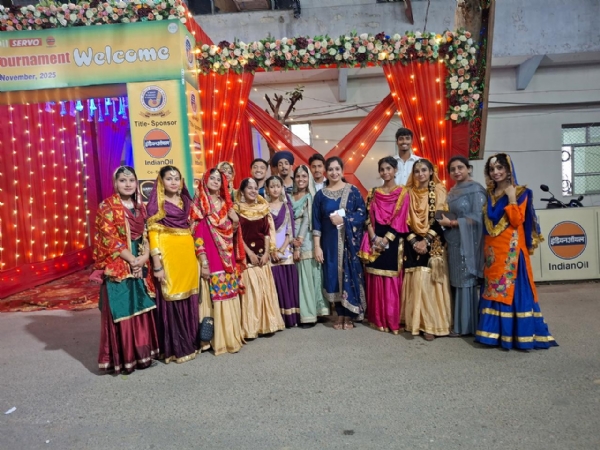 ਡੀਏਵੀ ਕਾਲਜੀਏਟ ਸੀਨੀਅਰ ਸੈਕੰਡਰੀ ਸਕੂਲ, ਜਲੰਧਰ ਨੇ ਪ੍ਰਤਿਸ਼ਠਾਵਾਨ ਸੁਰਜੀਤ ਹਾਕੀ ਟੂਰਨਾਮੈਂਟ ਵਿੱਚ ਪ੍ਰਦਰਸ਼ਨ ਕੀਤਾ। ਡੀਏਵੀ ਕਾਲਜੀਏਟ ਸੀਨੀਅਰ ਸੈਕੰਡਰੀ ਸਕੂਲ, ਜਲੰਧਰ ਨੇ ਪ੍ਰਤਿਸ਼ਠਾਵਾਨ ਸੁਰਜੀਤ ਹਾਕੀ ਟੂਰਨਾਮੈਂਟ ਵਿੱਚ ਪ੍ਰਦਰਸ਼ਨ ਕੀਤਾ।