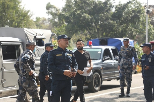 ਸਾਬਕਾ ਉਪ ਪ੍ਰਧਾਨ ਮੰਤਰੀ ਰਵੀ ਲਾਮਿਛਾਨੇ ਨੂੰ ਪੁੱਛਗਿੱਛ ਲਈ ਬੁਲਾਇਆ ਗਿਆ ਸਾਬਕਾ ਉਪ ਪ੍ਰਧਾਨ ਮੰਤਰੀ ਰਵੀ ਲਾਮਿਛਾਨੇ ਨੂੰ ਪੁੱਛਗਿੱਛ ਲਈ ਬੁਲਾਇਆ ਗਿਆ