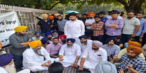 ਅਕਾਲੀ ਦਲ ਪੰਜਾਬ ਯੂਨੀਵਰਸਿਟੀ ਦੇ ਮੌਲਿਕ ਸਰੂਪ ਨੂੰ ਬਦਲਣ ਲਈ ਜਾਰੀ ਕੇਂਦਰੀ ਨੋਟੀਫਿਕੇਸ਼ਨ ਖਿਲਾਫ 10 ਨਵੰਬਰ ਦੇ ਸਾਂਝੇ ਰੋਸ ਵਿਖਾਵੇ ਵਿਚ ਸ਼ਾਮਲ ਹੋਵੇਗਾ: ਬੰਟੀ ਰੋਮਾਣਾ