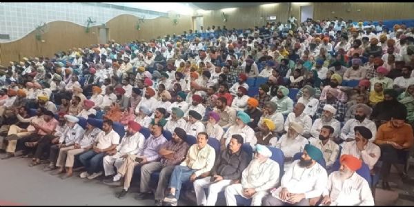 ਯੁੱਧ ਨਸਿ਼ਆਂ ਵਿਰੁੱਧ ਮੁਹਿੰਮ ਤਹਿਤ ਪੇਂਡੂ ਤੇ ਵਾਰਡਾਂ ਦੀਆਂ ਡਿਫੈਂਸ ਕਮੇਟੀਆਂ ਲਈ ਸਿਖਲਾਈ ਪ੍ਰੋਗਰਾਮ ਕਰਵਾਇਆ