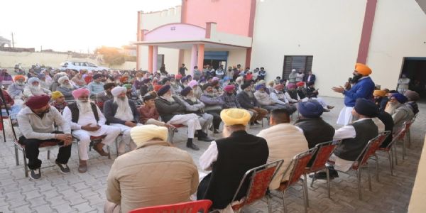 ਜ਼ਿਲ੍ਹਾ ਪ੍ਰੀਸ਼ਦ ਅਤੇ ਬਲਾਕ ਸੰਮਤੀ ਚੋਣਾਂ ਸੰਬੰਧੀ  ਸਰਬਜੀਤ ਸਿੰਘ ਝਿੰਜਰ ਨੇ ਘਨੌਰ ਹਲਕੇ ਦੇ ਵੱਖ–ਵੱਖ ਪਿੰਡਾਂ ਵਿੱਚ ਕੀਤੀਆਂ ਚੋਣ ਮੀਟਿੰਗਾਂ