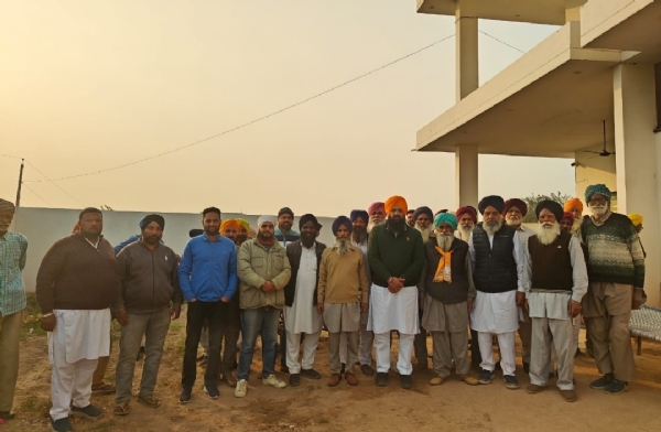 ਜ਼ਿਲ੍ਹਾ ਪ੍ਰੀਸ਼ਦ ਅਤੇ ਬਲਾਕ ਸੰਮਤੀ ਚੋਣਾਂ ਸੰਬੰਧੀ ਜਥੇਦਾਰ ਜਸਮੇਰ ਸਿੰਘ ਲਾਛੜੂ ਤੇ ਸਰਬਜੀਤ ਸਿੰਘ ਝਿੰਜਰ ਵੱਲੋਂ ਘਨੌਰ ਹਲਕੇ ਦੇ ਵੱਖ–ਵੱਖ ਪਿੰਡਾਂ ਕੀਤੀਆਂ ਚੋਣ ਮੀਟਿੰਗਾਂ ਦੌਰਾਨ. ਜ਼ਿਲ੍ਹਾ ਪ੍ਰੀਸ਼ਦ ਅਤੇ ਬਲਾਕ ਸੰਮਤੀ ਚੋਣਾਂ ਸੰਬੰਧੀ ਜਥੇਦਾਰ ਜਸਮੇਰ ਸਿੰਘ ਲਾਛੜੂ ਤੇ ਸਰਬਜੀਤ ਸਿੰਘ ਝਿੰਜਰ ਵੱਲੋਂ ਘਨੌਰ ਹਲਕੇ ਦੇ ਵੱਖ–ਵੱਖ ਪਿੰਡਾਂ ਕੀਤੀਆਂ ਚੋਣ ਮੀਟਿੰਗਾਂ ਦੌਰਾਨ.