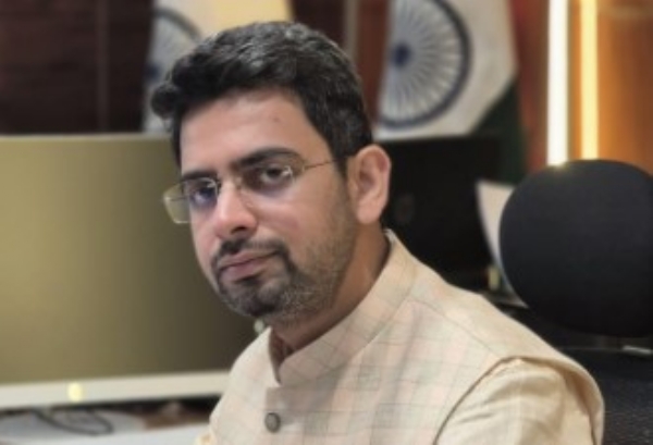 ਜ਼ਿਲ੍ਹਾ ਮੈਜਿਸਟ੍ਰੇਟ-ਕਮ-ਡਿਪਟੀ ਕਮਿਸ਼ਨਰ ਮੋਗਾ ਸਾਗਰ ਸੇਤੀਆ ਜ਼ਿਲ੍ਹਾ ਮੈਜਿਸਟ੍ਰੇਟ-ਕਮ-ਡਿਪਟੀ ਕਮਿਸ਼ਨਰ ਮੋਗਾ ਸਾਗਰ ਸੇਤੀਆ