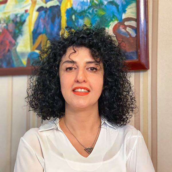 ਨੋਬਲ ਸ਼ਾਂਤੀ ਪੁਰਸਕਾਰ ਜੇਤੂ ਨਰਗਿਸ ਮੁਹੰਮਦੀ ਗ੍ਰਿਫ਼ਤਾਰ ਨੋਬਲ ਸ਼ਾਂਤੀ ਪੁਰਸਕਾਰ ਜੇਤੂ ਨਰਗਿਸ ਮੁਹੰਮਦੀ ਗ੍ਰਿਫ਼ਤਾਰ