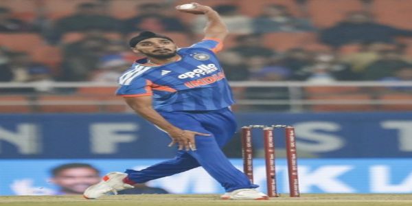 ਮੈਂ ਬੱਸ ਸਹੀ ਲੈਂਥ ਨਾਲ ਗੇਂਦਬਾਜ਼ੀ ਕੀਤੀ ਅਤੇ ਵਿਕਟ ਦਾ ਫਾਇਦਾ ਉਠਾਇਆ : ਅਰਸ਼ਦੀਪ ਸਿੰਘ