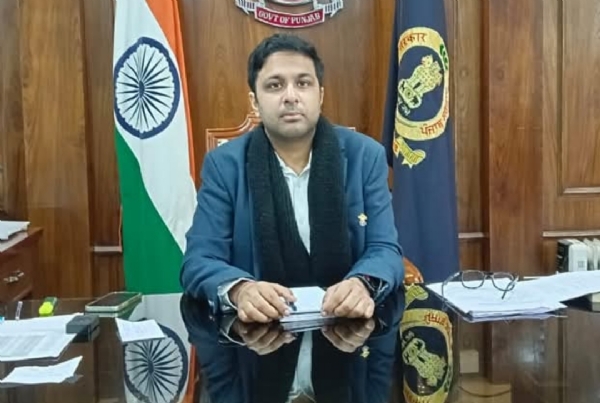 ਜ਼ਿਲ੍ਹਾ ਮੈਜਿਸਟਰੇਟ ਸ੍ਰੀ ਮੁਕਤਸਰ ਸਾਹਿਬ ਅਭਿਜੀਤ ਕਪਲਿਸ਼ ਜ਼ਿਲ੍ਹਾ ਮੈਜਿਸਟਰੇਟ ਸ੍ਰੀ ਮੁਕਤਸਰ ਸਾਹਿਬ ਅਭਿਜੀਤ ਕਪਲਿਸ਼