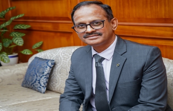 ਆਰ. ਦੁਰਈ ਸਵਾਮੀ, ਸੀਈਓ ਅਤੇ ਪ੍ਰਬੰਧ ਨਿਰਦੇਸ਼ਕ, ਐਲਆਈਸੀ ਆਰ. ਦੁਰਈ ਸਵਾਮੀ, ਸੀਈਓ ਅਤੇ ਪ੍ਰਬੰਧ ਨਿਰਦੇਸ਼ਕ, ਐਲਆਈਸੀ