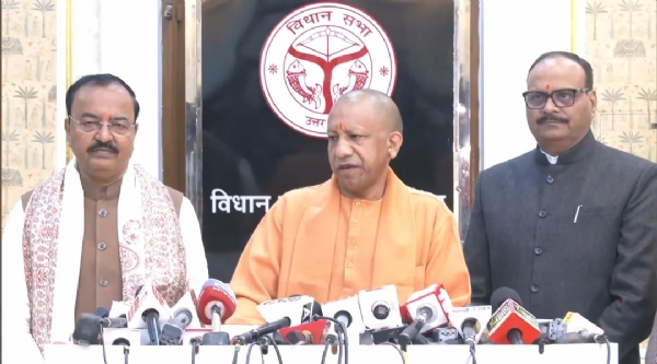 ਪ੍ਰੈਸ ਕਾਨਫਰੰਸ ਦੌਰਾਨ ਮੁੱਖ ਮੰਤਰੀ ਯੋਗੀ