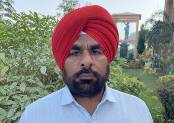 ਸਤਿਨਾਮ ਸਿੰਘ ਬਾਠ ਜ਼ਿਲ੍ਹਾ ਸਿੱਖਿਆ ਅਫ਼ਸਰ