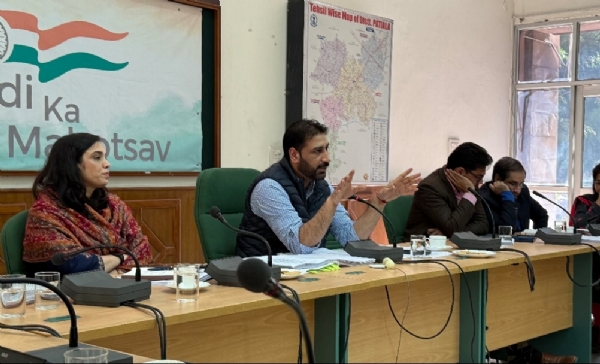 ਏ.ਡੀ.ਸੀ ਦਮਨਜੀਤ ਸਿੰਘ ਮਾਨ ਤਿਆਰੀਆਂ ਦਾ ਜਾਇਜ਼ਾ ਲੈਂਦੇ ਹੋਏ।