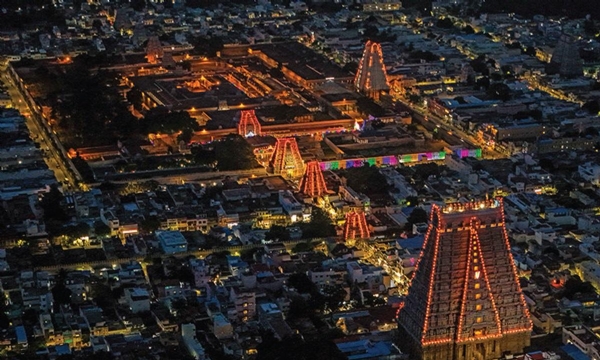 ਸ੍ਰੀ ਰੰਗਮ ਰੰਗਨਾਥ ਮੰਦਰ ਵਿਖੇ ਵੈਕੁੰਠ ਇਕਾਦਸ਼ੀ ਦੇ ਤਿਉਹਾਰ ਦੀ ਤਸਵੀਰ