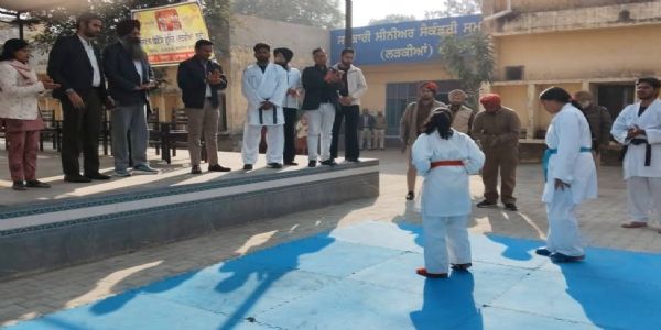 ਲੜਕੀਆਂ ਲਈ ਸਿਵਲ ਡਿਫ਼ੈਂਸ ਦੀ 15 ਰੋਜ਼ਾ ਕਰਾਟੇ ਟ੍ਰੇਨਿੰਗ ਪ੍ਰੋਗਰਾਮ ਦੀ ਸ਼ੁਰੂਆਤ