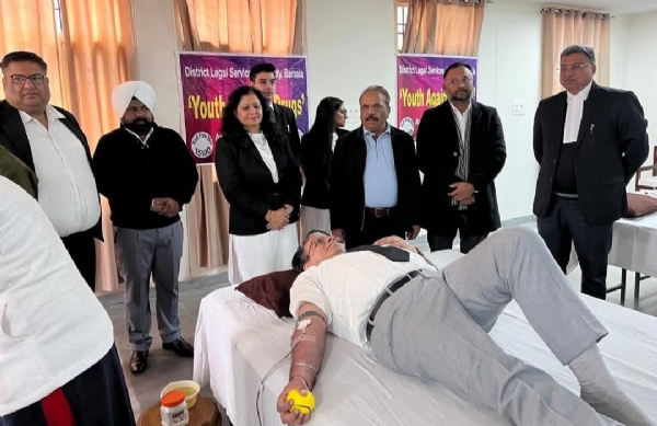 ਜ਼ਿਲ੍ਹਾ ਕਾਨੂੰਨੀ ਸੇਵਾਵਾਂ ਅਥਾਰਟੀ ਵਲੋਂ ਲਗਾਏ ਖੂਨਦਾਨ ਕੈਂਪ ਦਾ ਦ੍ਰਿਸ਼.