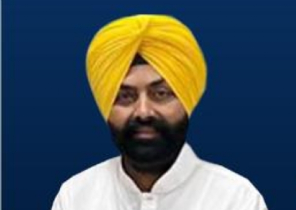 ਲਾਲਜੀਤ ਸਿੰਘ ਭੁੱਲਰ.