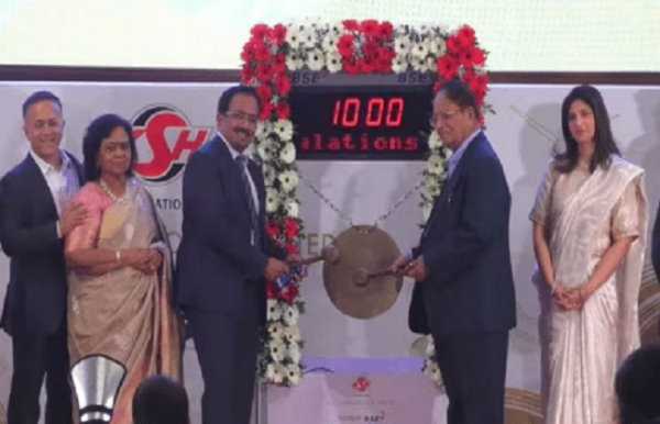 ਕੇਐਸਐਚ ਇੰਟਰਨੈਸ਼ਨਲ ਦੇ ਸ਼ੇਅਰ ਲਗਭਗ ਚਾਰ ਪ੍ਰਤੀਸ਼ਤ ਦੀ ਗਿਰਾਵਟ ਨਾਲ ਸੂਚੀਬੱਧ ਹੋਏ। ਕੇਐਸਐਚ ਇੰਟਰਨੈਸ਼ਨਲ ਦੇ ਸ਼ੇਅਰ ਲਗਭਗ ਚਾਰ ਪ੍ਰਤੀਸ਼ਤ ਦੀ ਗਿਰਾਵਟ ਨਾਲ ਸੂਚੀਬੱਧ ਹੋਏ।