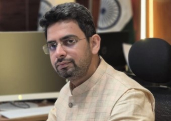 ਜ਼ਿਲ੍ਹਾ ਮੈਜਿਸਟ੍ਰੇਟ-ਕਮ-ਡਿਪਟੀ ਕਮਿਸ਼ਨਰ ਮੋਗਾ ਸਾਗਰ ਸੇਤੀਆ।ੇ