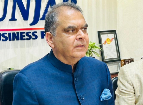 ਮੰਤਰੀ ਸੰਜੀਵ ਅਰੋੜਾ ਪੱਤਰਕਾਰਾਂ ਨਾਲ ਗੱਲਬਾਤ ਦੌਰਾਨ.