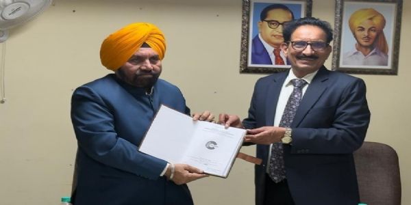 ਹਰਚੰਦ ਸਿੰਘ ਬਰਸਟ ਵੱਲੋਂ ਕੌਸਾਂਬ ਦੀ ਡਾਇਰੀ 2026 ਰਿਲੀਜ਼