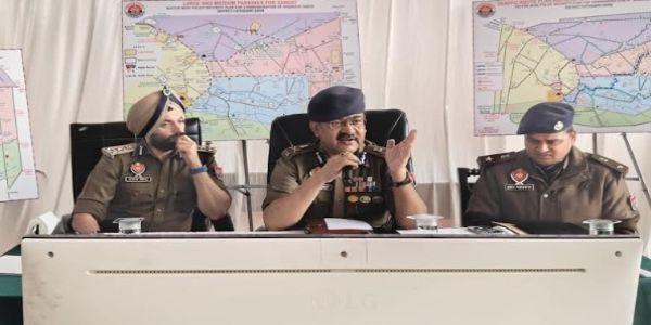 ਸ਼ਹੀਦੀ ਸਭਾ: ਫਤਹਿਗੜ੍ਹ ਸਾਹਿਬ ’ਚ ਮੱਥਾ ਟੇਕਣ ਲਈ ਆਉਣ ਵਾਲੀਆਂ ਸੰਗਤਾਂ ਦੀ ਸਹੂਲਤ ਲਈ 3400 ਪੁਲਿਸ ਕਰਮੀਆਂ, 22 ਪਾਰਕਿੰਗ ਸਥਾਨ, ਸ਼ਟਲ ਬੱਸਾਂ