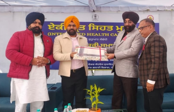 ਪੰਜਾਬ ਸਟੇਟ ਏਡਜ਼ ਕੰਟਰੋਲ ਸੋਸਾਇਟੀ ਵੱਲੋਂ ਹਰੀਕੇ ਤੋਂ ਰਾਜ ਪੱਧਰੀ ਏਕੀਕ੍ਰਿਤ ਸਿਹਤ ਮੁਹਿੰਮ ਦੀ ਸ਼ੁਰੂਆਤ ਕੀਤੇ ਜਾਣ ਦਾ ਦ੍ਰਿਸ਼