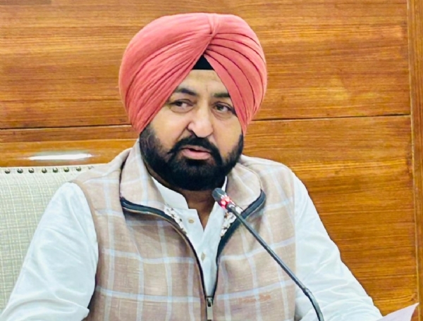 ਮੰਤਰੀ ਹਰਦੀਪ ਸਿੰਘ ਮੁੰਡੀਆ.