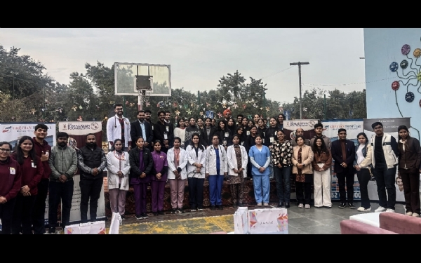 ਹਿਮਾਲੀਅਨ ਫਾਊਂਡੇਸ਼ਨ ਚੰਡੀਗੜ੍ਹ ਵਲੋਂ ਲਗਾਏ ਗਏ ਸਿਹਤ ਕੈਂਪ ਦਾ ਦ੍ਰਿਸ਼.