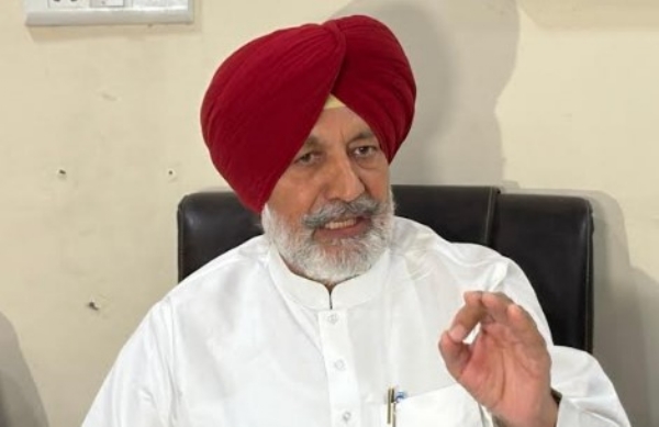 ਸਾਬਕਾ ਸਿਹਤ ਮੰਤਰੀ ਬਲਬੀਰ ਸਿੰਘ ਸਿੱਧੂ ।