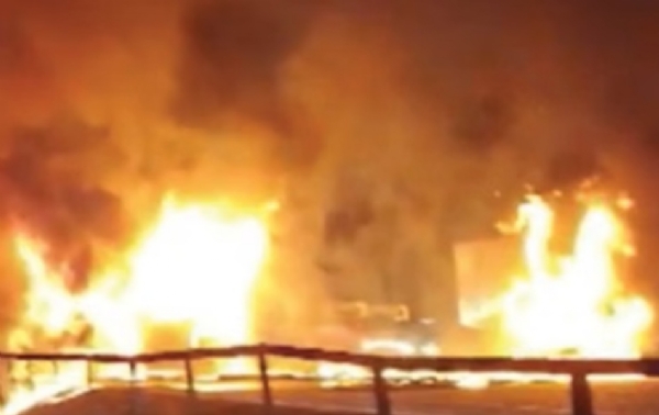 ਪ੍ਰਤੀਕਾਤਮਕ।