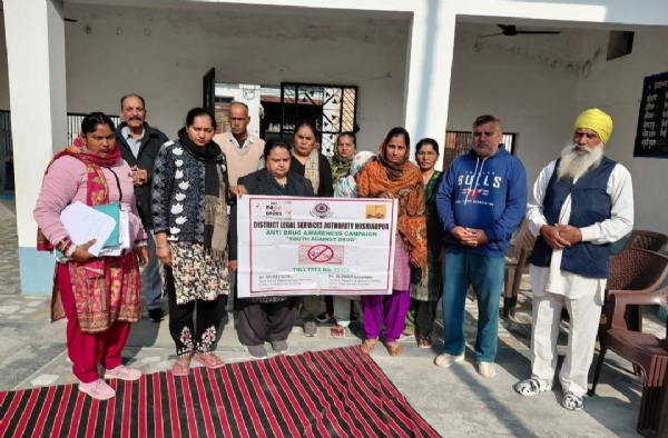ਵੱਖ-ਵੱਖ ਪਿੰਡਾਂ ਵਿੱਚ ਚਲਾਈ ਗਈ ਜਾਗਰੂਕਤਾ ਮੁਹਿੰਮ ਦਾ ਦ੍ਰਿਸ਼.