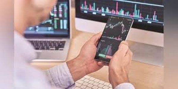 ਸ਼ੇਅਰ ਬਾਜ਼ਾਰ ਵਿੱਚ ਨਿਵੇਸ਼ ਦਾ ਝਾਂਸਾ ਦੇ ਕੇ 12.50 ਲੱਖ ਰੁਪਏ ਦੀ ਠੱਗੀ